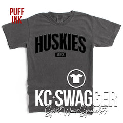 HES HUSKIES PEPPER COMFORT COLORS TEE